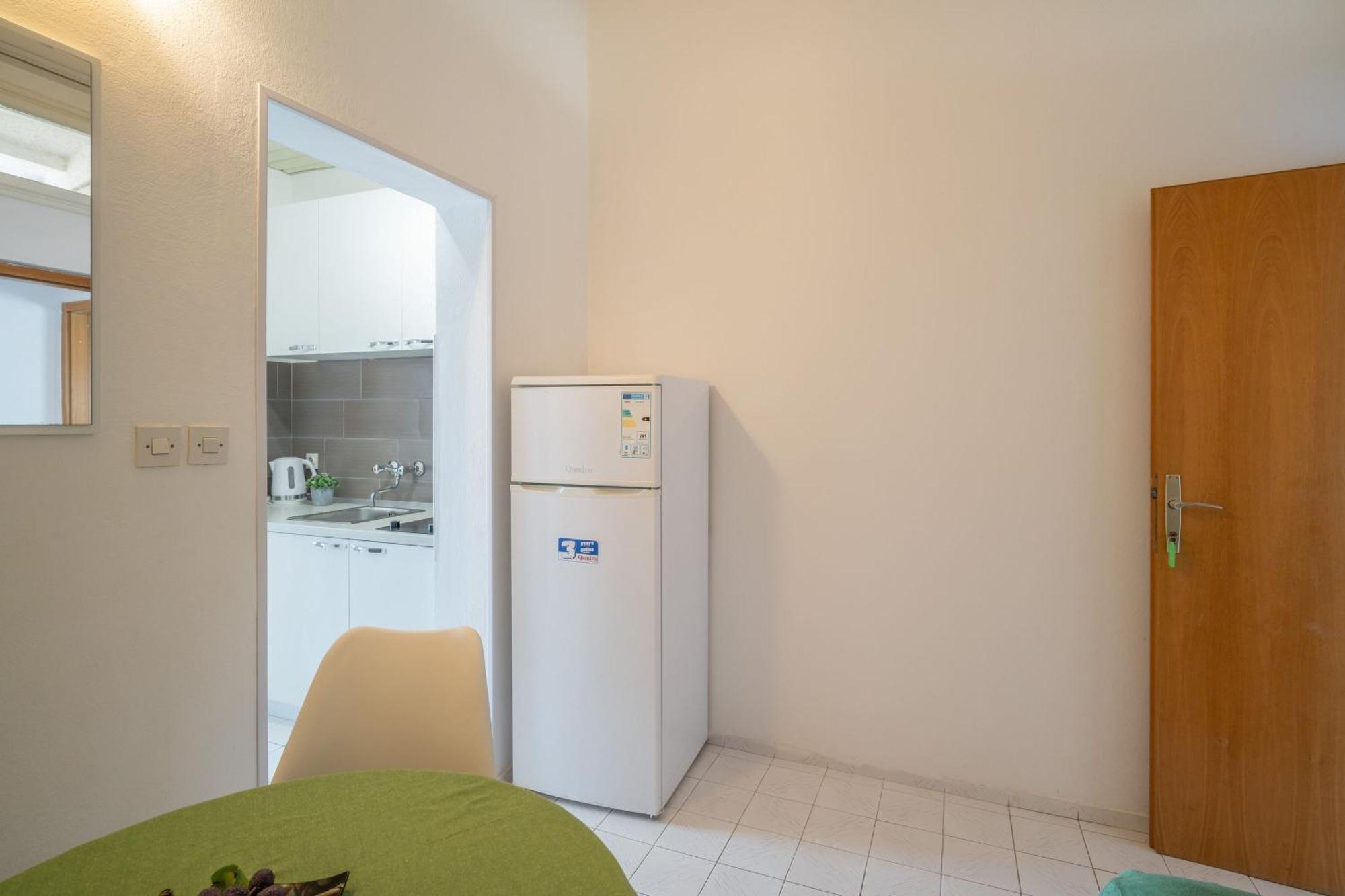 Laidback Apartment Orebic
